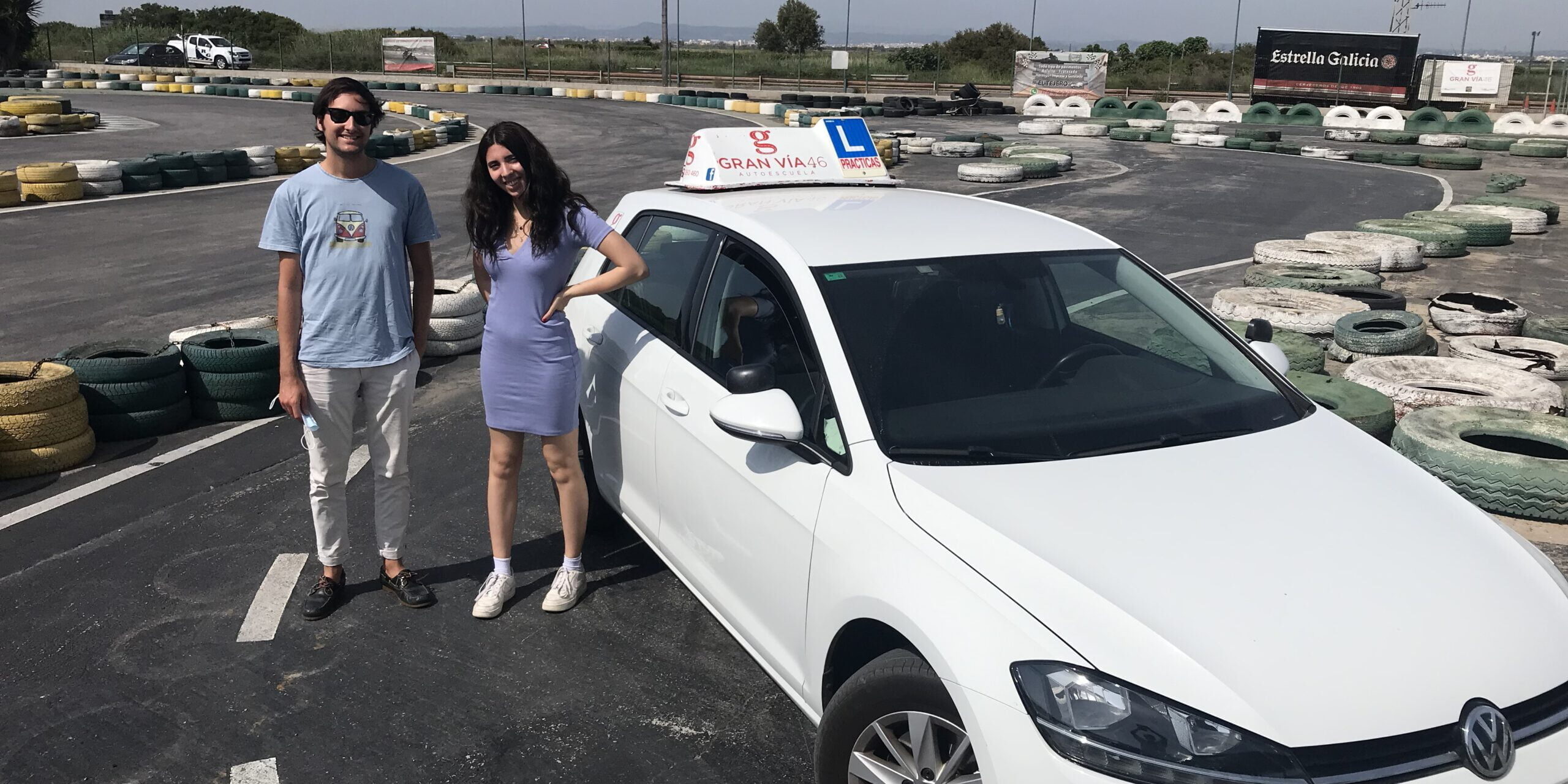 Curso de conducción segura en coche en valencia -Clases Curso de conducción segura en coche en valencia -Clases