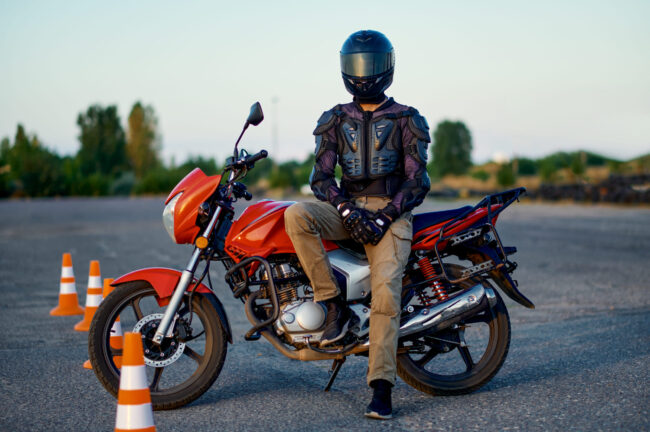 autoescuela para sacar carnet a2 en valencia - moto