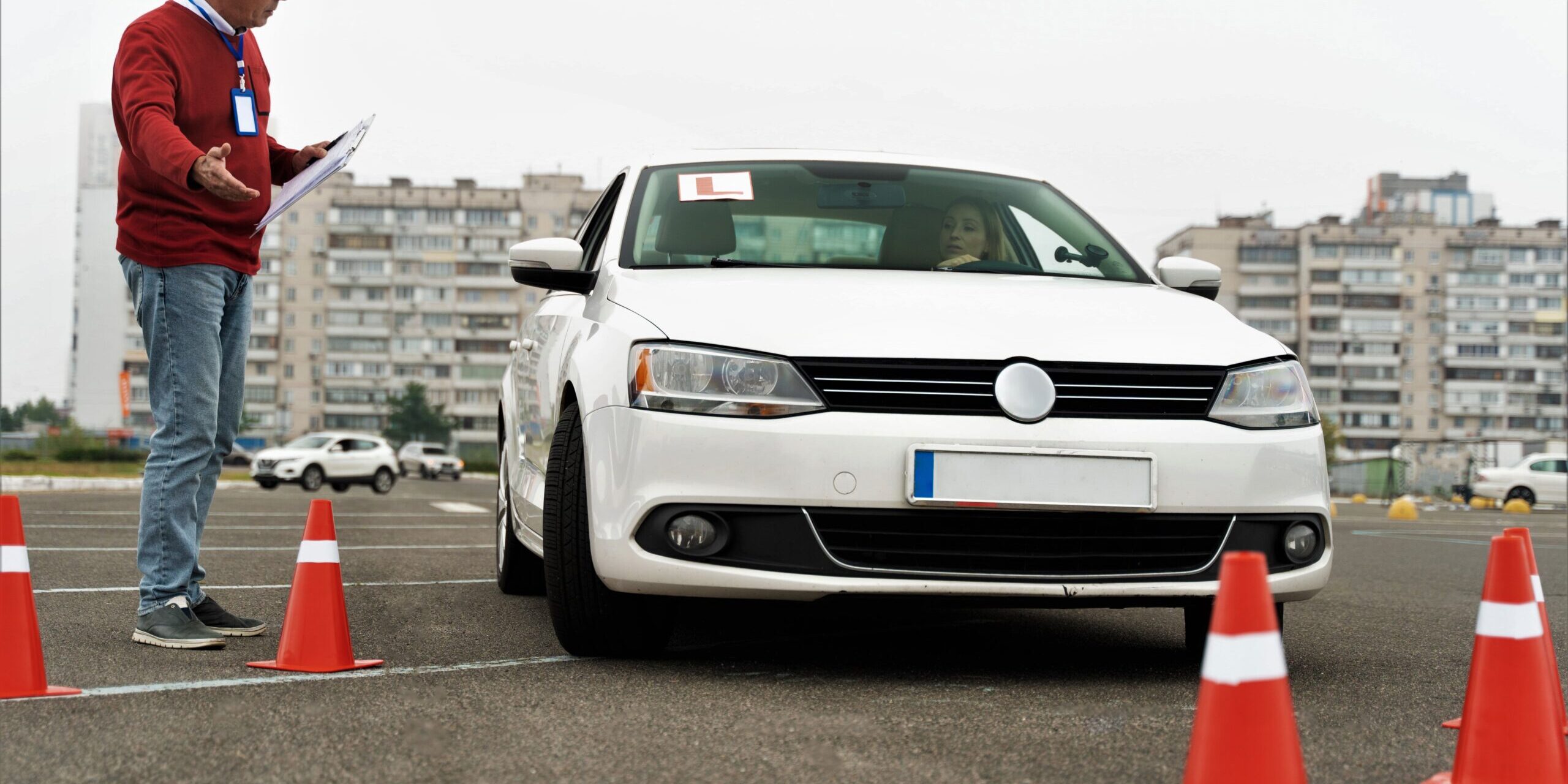 autoescuela para sacar carnet b en valencia - clases permiso b