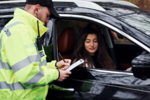 autoescuela para recuperar puntos del carnet conducir en Valencia - multa de tráfico