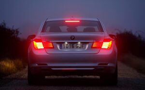 carnet-de-conducir-en-valencia-luces-frenado