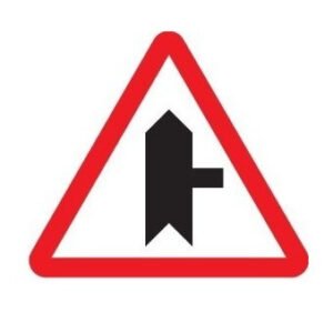 carnet-de-conducir-en-valencia-peligro-interseccion.