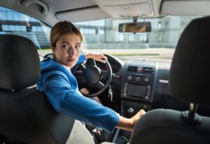 carnet-de-conducir-valencia-marcha-atras