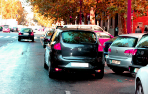test carnet de conducir - estacionar doble fila