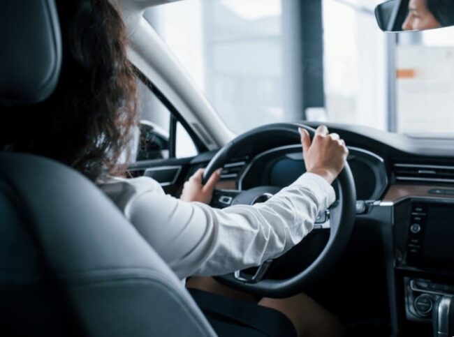 autoescuelas para sacar carnet b en valencia - Volante